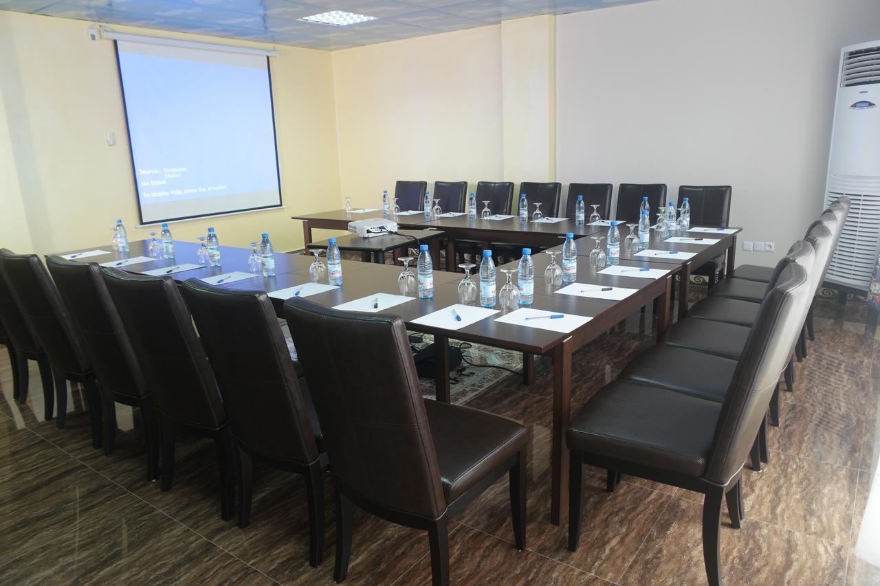 Noubou International Hotel Douala Eksteriør billede
