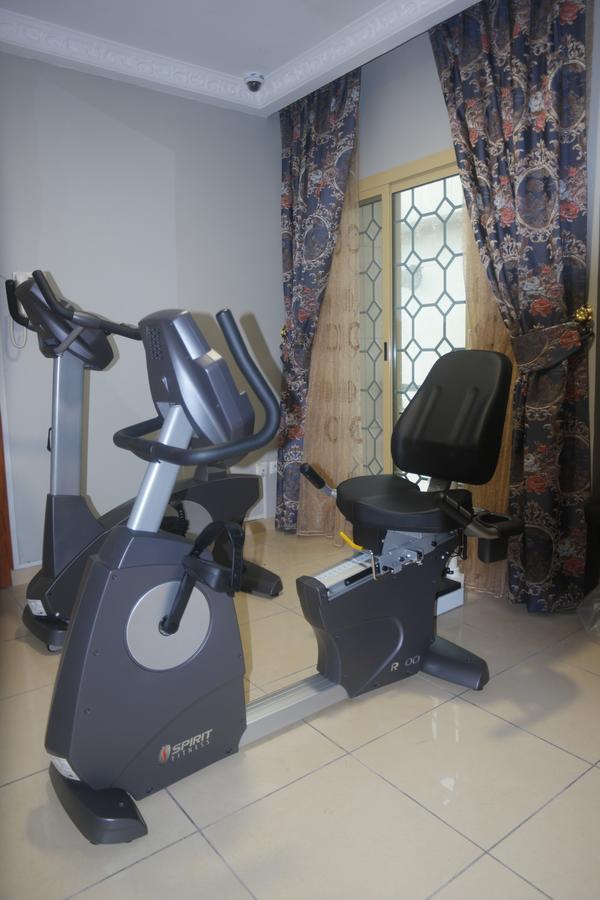 Noubou International Hotel Douala Eksteriør billede