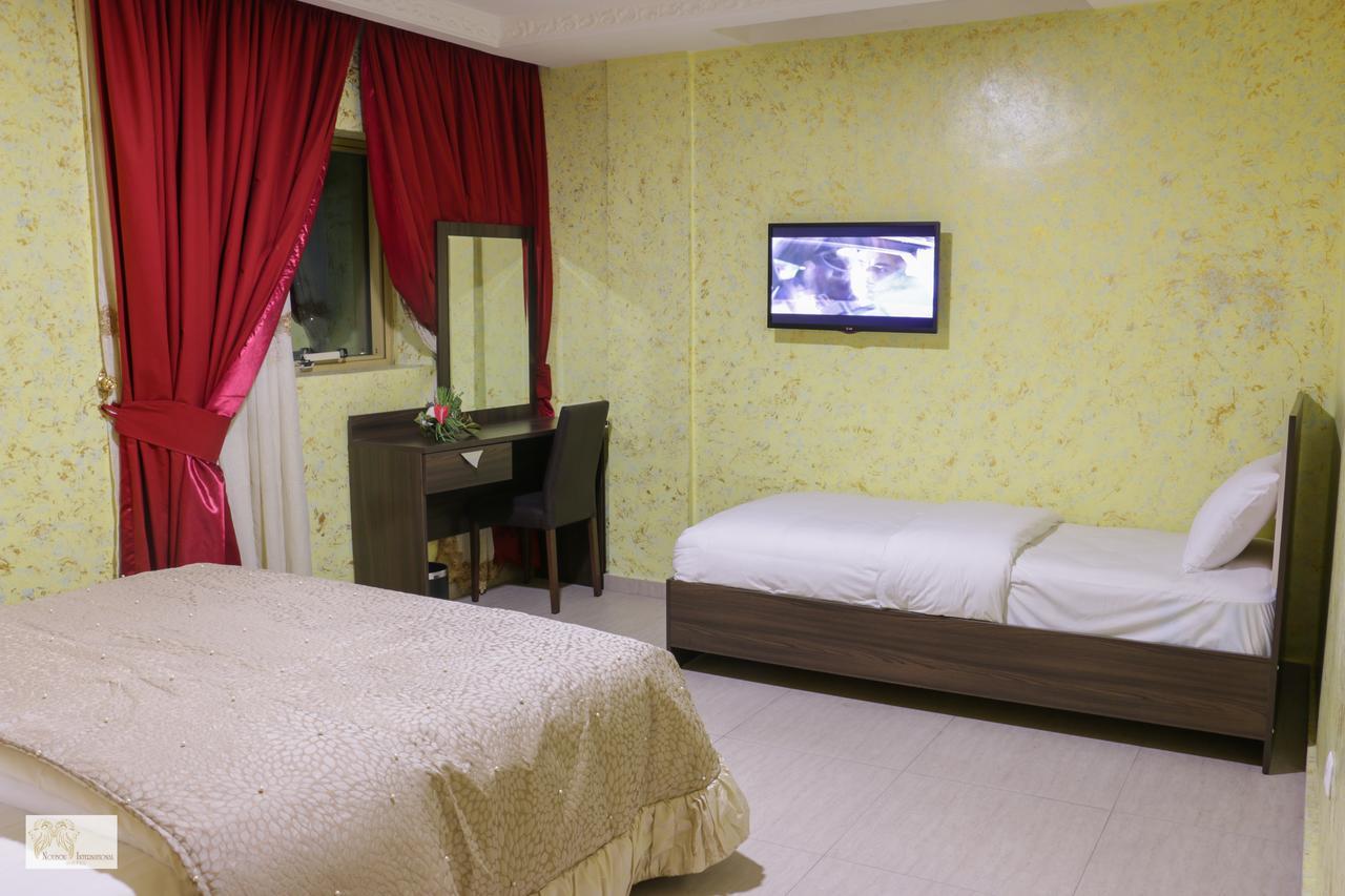 Noubou International Hotel Douala Eksteriør billede