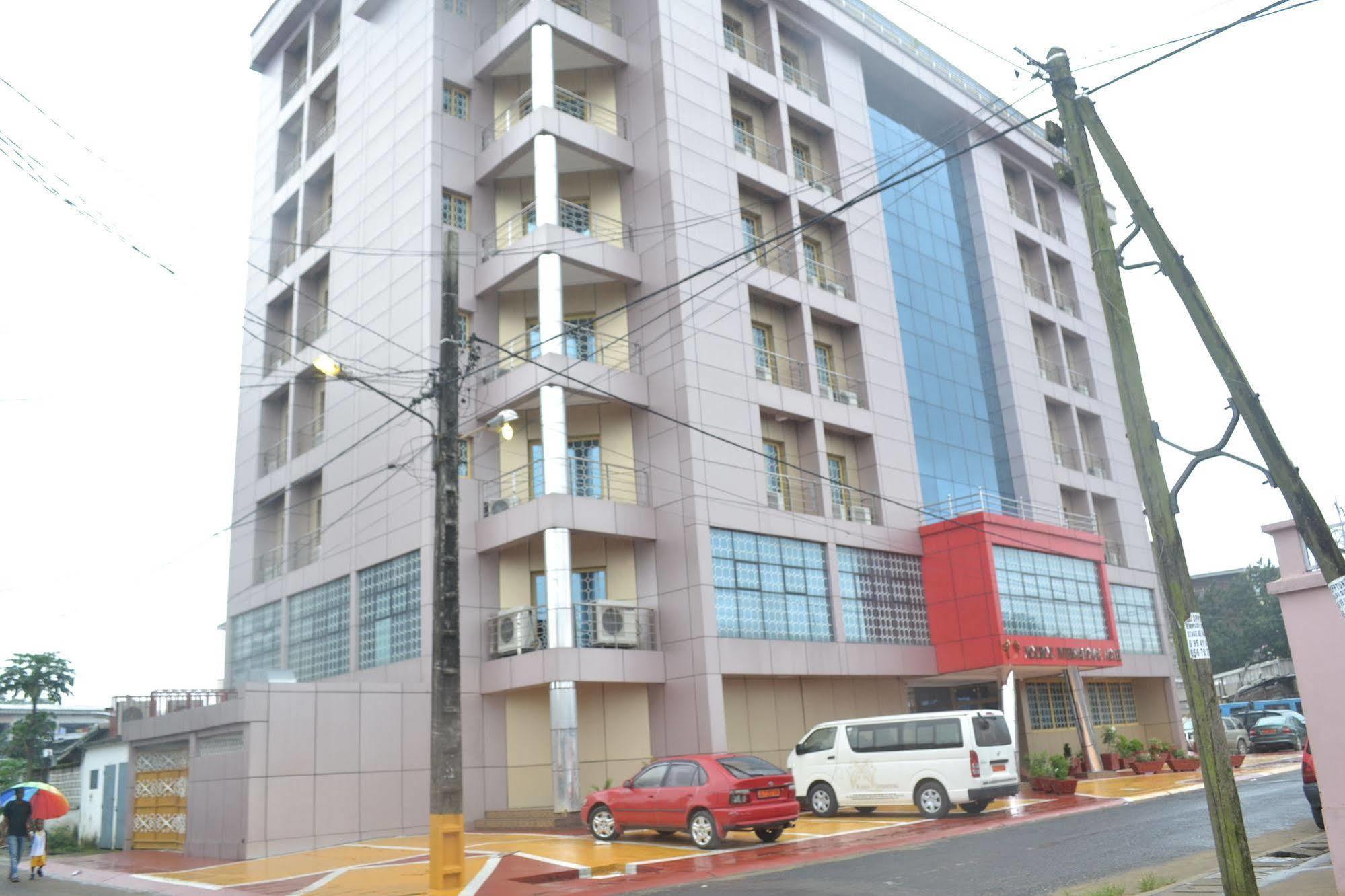 Noubou International Hotel Douala Eksteriør billede